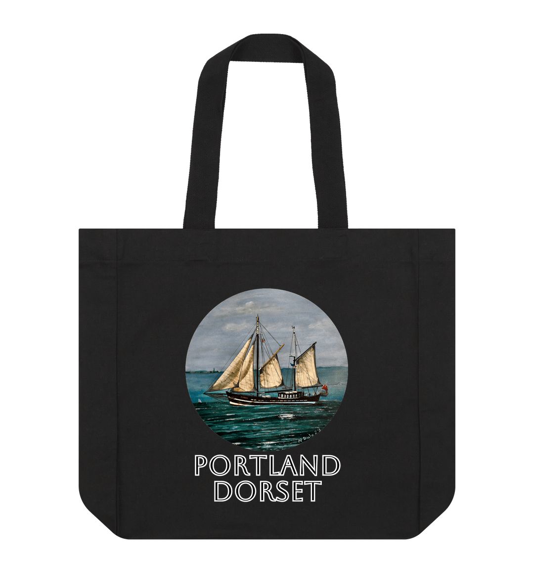 Black Moonfleet Sailing Past Portland: Shopper Tote Bag